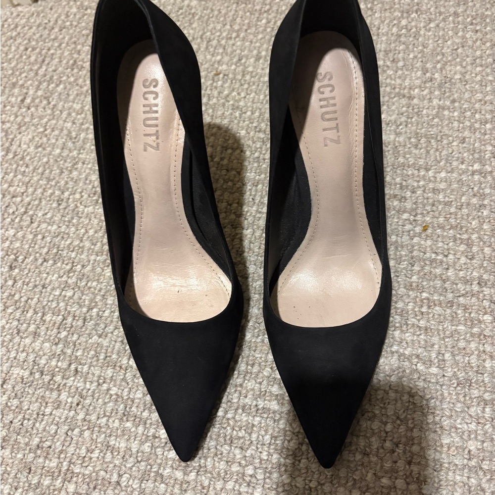 Schutz Black Pointed Toe Heels